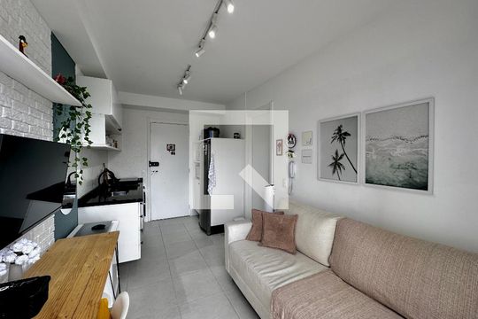 Sala de apartamento à venda com 1 quarto, 27m² em Vila das Belezas, São Paulo