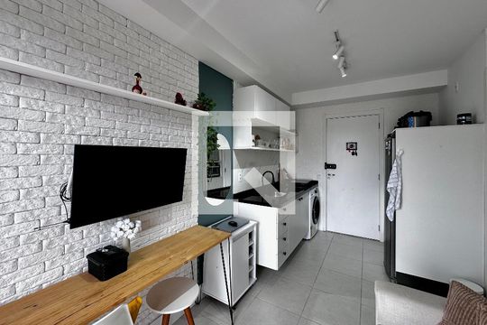 Sala de apartamento à venda com 1 quarto, 27m² em Vila das Belezas, São Paulo