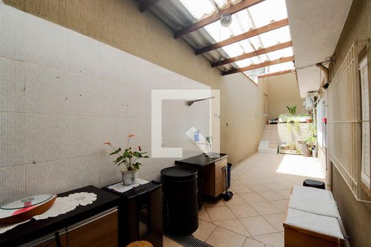 Área de Serviço de casa à venda com 6 quartos, 250m² em Vila Augusta, Guarulhos