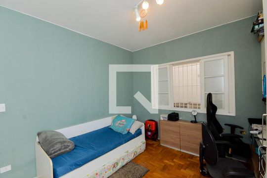 Quarto 2 de casa à venda com 6 quartos, 250m² em Vila Augusta, Guarulhos