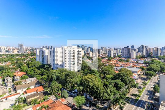 Área comum - Terraço (Visto) de kitnet/studio para alugar com 0 quarto, 30m² em Santo Amaro, São Paulo