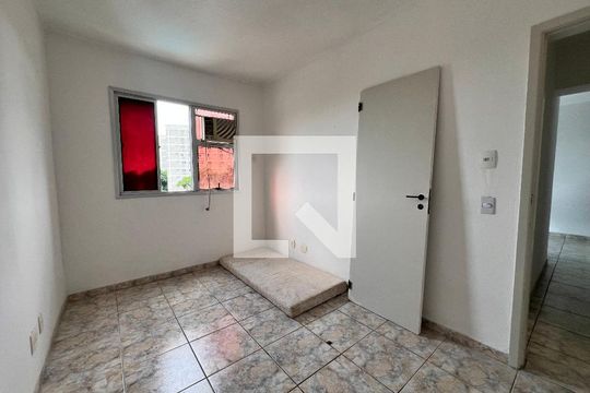Quarto 1 de apartamento para alugar com 2 quartos, 51m² em Pechincha, Rio de Janeiro