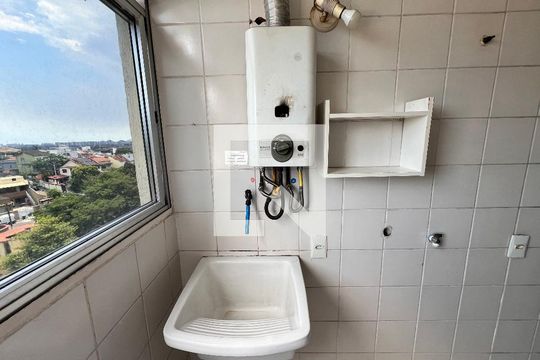 Area de Serviço de apartamento para alugar com 2 quartos, 51m² em Pechincha, Rio de Janeiro