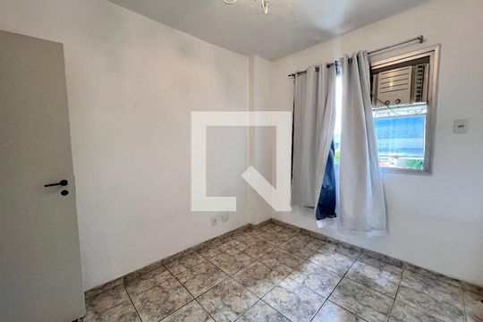 Quarto 2 de apartamento para alugar com 2 quartos, 51m² em Pechincha, Rio de Janeiro