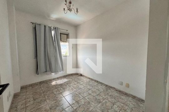 Quarto 2 de apartamento para alugar com 2 quartos, 51m² em Pechincha, Rio de Janeiro