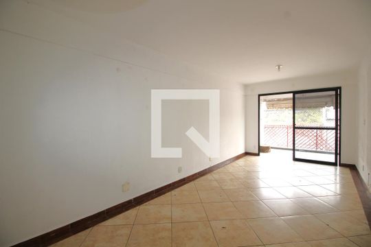 Sala de apartamento para alugar com 3 quartos, 100m² em Jacarepaguá, Rio de Janeiro