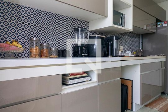 Studio de kitnet/studio à venda com 1 quarto, 30m² em Santo Amaro, São Paulo