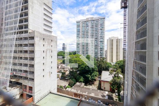 Studio - Vista de kitnet/studio à venda com 1 quarto, 30m² em Santo Amaro, São Paulo