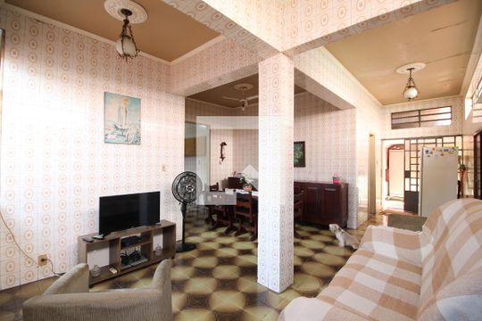 Copa de casa para alugar com 3 quartos, 255m² em Taquara, Rio de Janeiro