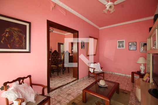 Sala de TV de casa para alugar com 3 quartos, 255m² em Taquara, Rio de Janeiro
