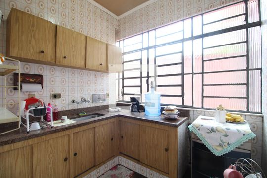 Cozinha de casa para alugar com 3 quartos, 255m² em Taquara, Rio de Janeiro
