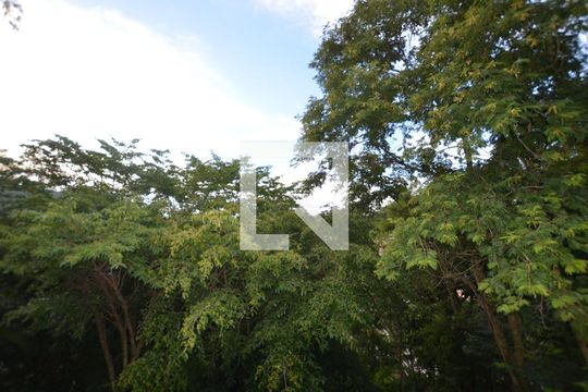 Vista da Sala de casa para alugar com 1 quarto, 40m² em Vila Valqueire, Rio de Janeiro