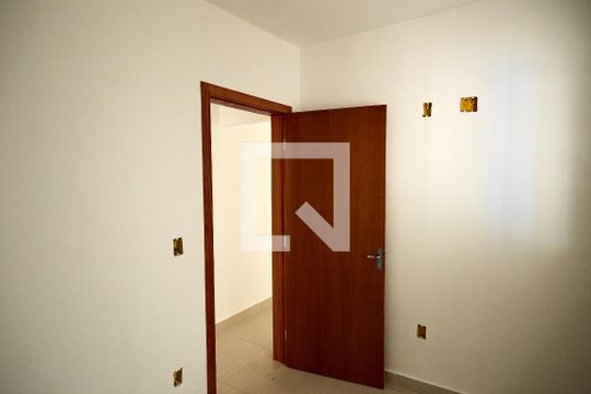 Quarto 1 de casa à venda com 3 quartos, 130m² em Renascença, Belo Horizonte