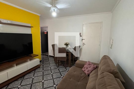 Sala de apartamento à venda com 3 quartos, 74m² em Vila Marieta, Campinas