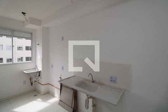 Cozinha de apartamento para alugar com 2 quartos, 46m² em Jardim Egle, São Paulo