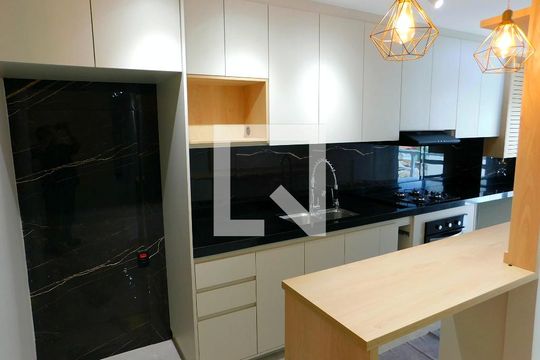 Cozinha de apartamento para alugar com 3 quartos, 80m² em Balneário Tropical, Paulínia