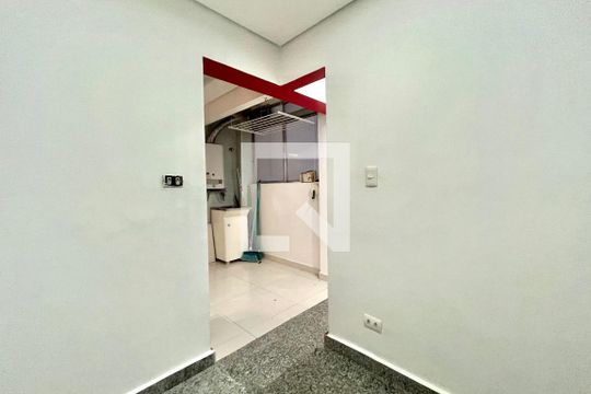 Quarto de Serviço de apartamento à venda com 4 quartos, 83m² em Parque Imperial, São Paulo