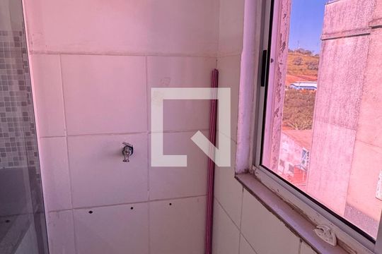 Área de Serviço de apartamento para alugar com 2 quartos, 50m² em Jardim do Lago Continuacao, Campinas