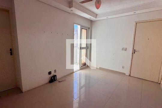 Sala de apartamento para alugar com 2 quartos, 50m² em Jardim do Lago Continuacao, Campinas