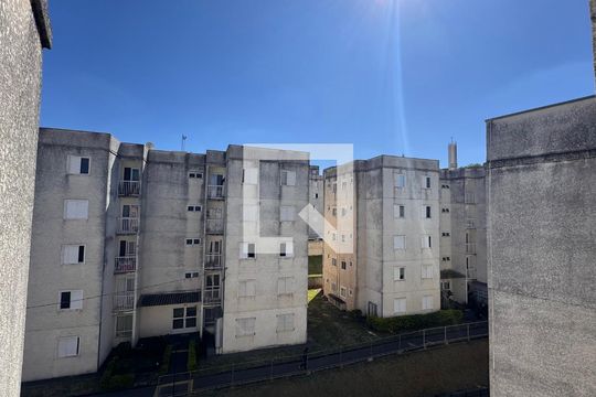 Sala de apartamento para alugar com 2 quartos, 50m² em Jardim do Lago Continuacao, Campinas