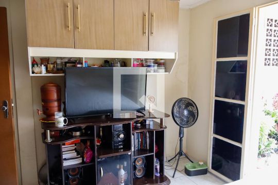 Quarto 3 de casa à venda com 3 quartos, 190m² em Padroeira, Osasco