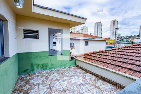 Quintal de casa à venda com 3 quartos, 100m² em Vila Bonilha, São Paulo