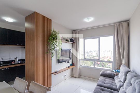 Apartamento à venda com 2 quartos, 44m² em Condomínio Amazonas, São Paulo