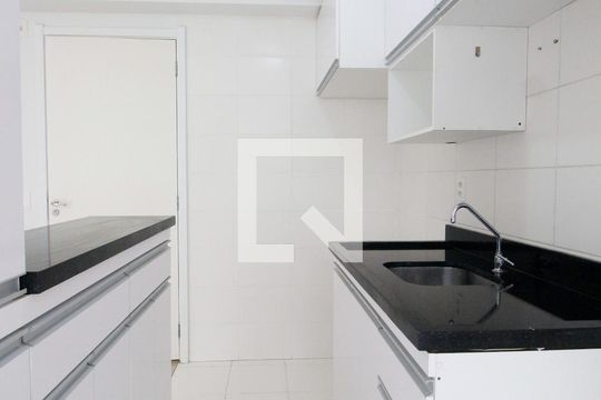 Cozinha de apartamento à venda com 2 quartos, 41m² em Jardim Parque Morumbi, São Paulo