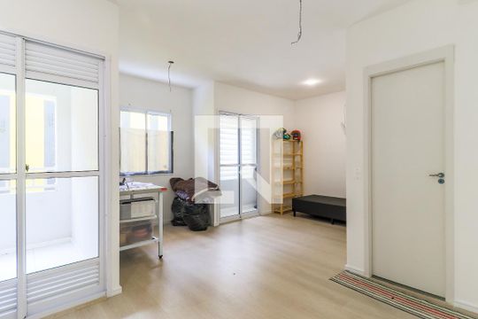 Studio de kitnet/studio à venda com 1 quarto, 30m² em Jardim Aeroporto, São Paulo