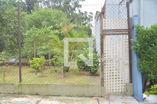 Área comum de casa à venda com 4 quartos, 215m² em Jardim Las Vegas, Santo André