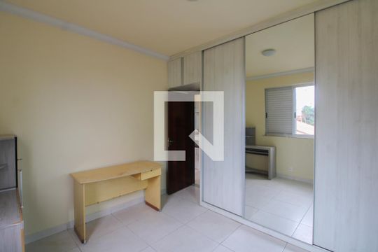 Suíte de apartamento para alugar com 2 quartos, 65m² em Liberdade, Belo Horizonte