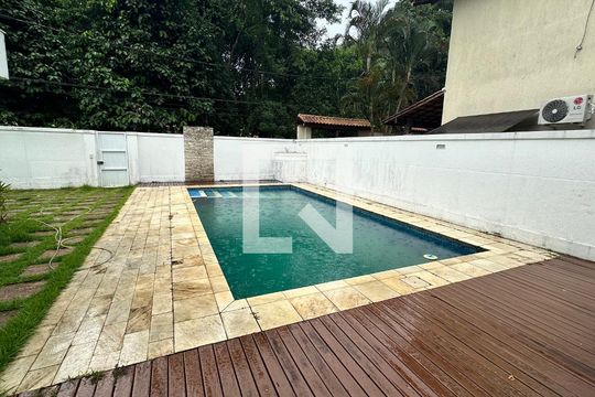 Área comum - Piscina de casa de condomínio para alugar com 4 quartos, 500m² em Vargem Grande, Rio de Janeiro