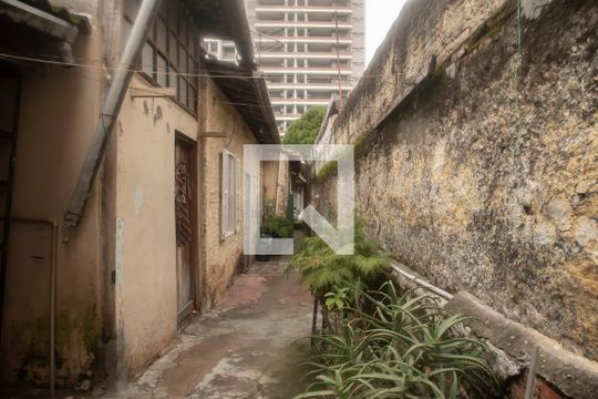 Quintal de casa à venda com 2 quartos, 150m² em Vila Clementino, São Paulo