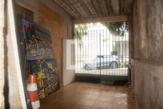 Garagem de casa à venda com 2 quartos, 150m² em Vila Clementino, São Paulo