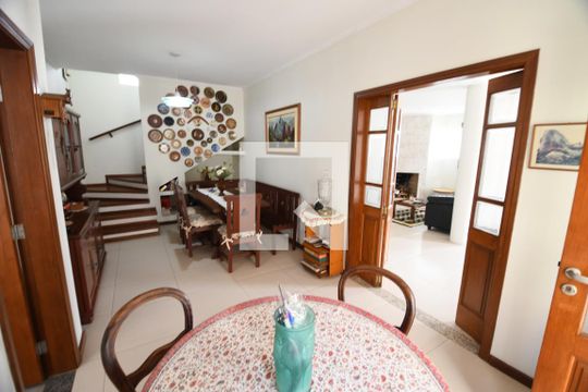 Sala de Jantar de casa de condomínio à venda com 3 quartos, 500m² em Bairro das Palmeiras, Campinas