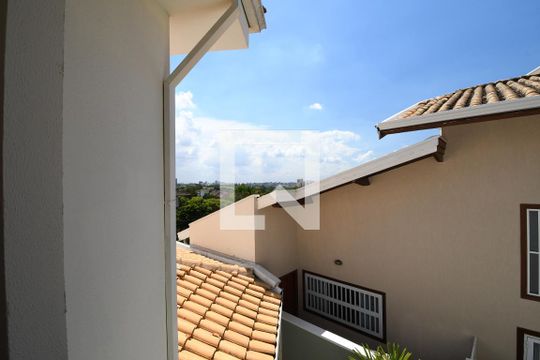 Quarto 2 - Suíte Vista de casa de condomínio à venda com 3 quartos, 500m² em Bairro das Palmeiras, Campinas
