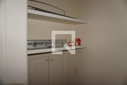 Depósito de apartamento à venda com 5 quartos, 578m² em Cerqueira César, São Paulo