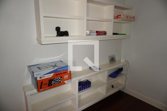 Corredor dos Quartos - Escritório de apartamento à venda com 5 quartos, 578m² em Cerqueira César, São Paulo