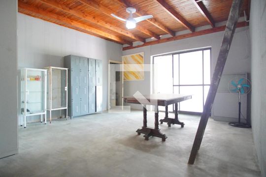 Sala 2 de casa à venda com 4 quartos, 400m² em Jardim Sabará, Porto Alegre
