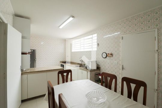 Cozinha de casa à venda com 3 quartos, 300m² em Parque Sao Domingos, São Paulo