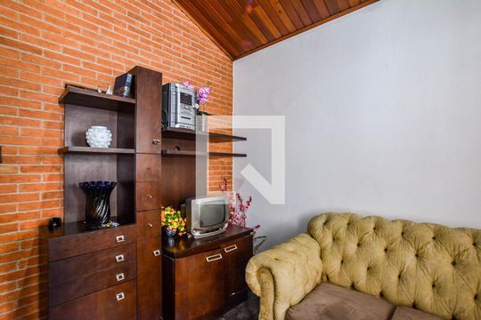 Sala de casa para alugar com 3 quartos, 280m² em Vila Camilópolis, Santo André