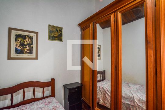 Quarto 1 de casa para alugar com 3 quartos, 280m² em Vila Camilópolis, Santo André