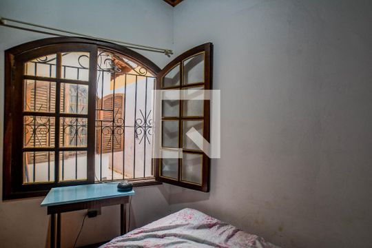Quarto 1 de casa para alugar com 3 quartos, 280m² em Vila Camilópolis, Santo André