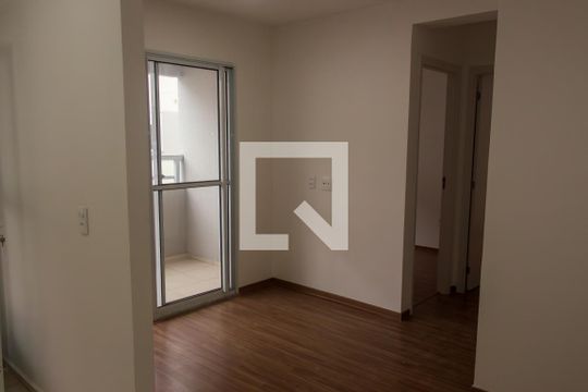 Apartamento para alugar com 2 quartos, 44m² em Jurubatuba, São Paulo