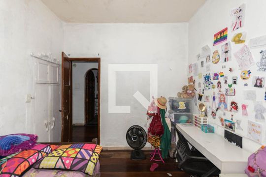 Quarto 3 de casa para alugar com 5 quartos, 192m² em Benfica, Rio de Janeiro