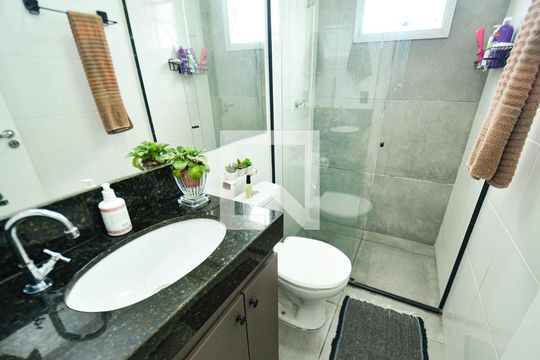 Banheiro da Suíte de apartamento à venda com 3 quartos, 74m² em São Geraldo, Belo Horizonte