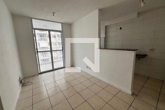 Apartamento à venda com 2 quartos, 50m² em Anil, Rio de Janeiro