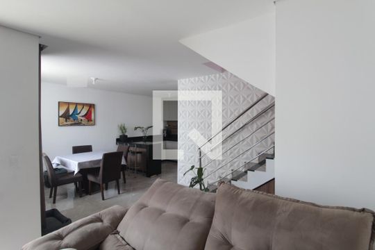 Sala de casa à venda com 3 quartos, 90m² em Manacás, Belo Horizonte