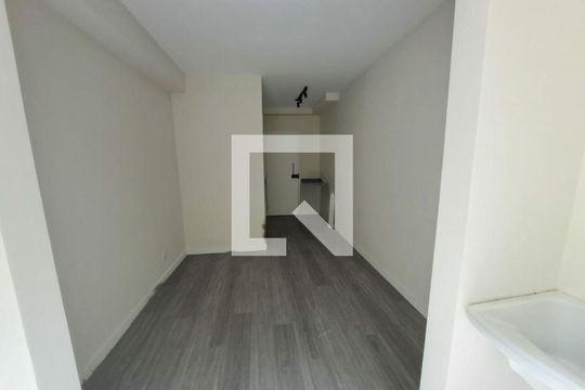 Kitnet/Studio à venda com 1 quarto, 25m² em Mirandópolis, São Paulo