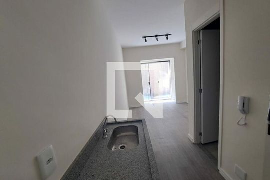 Kitnet/Studio à venda com 1 quarto, 25m² em Mirandópolis, São Paulo